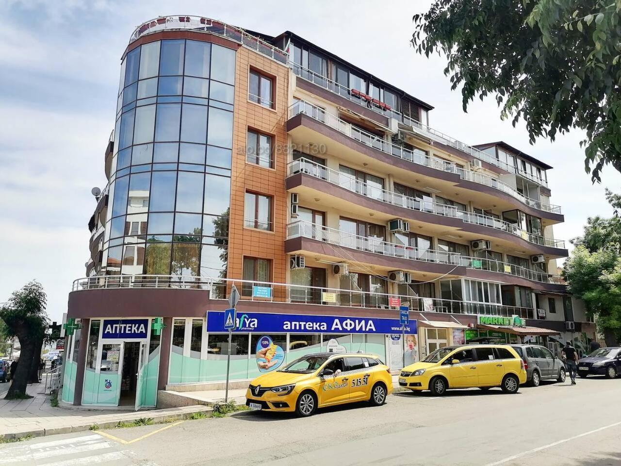 Paradise Sarafovo Μπουργκάς